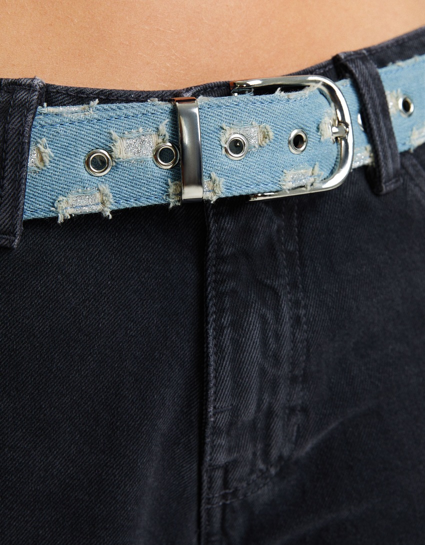 cinto de jeans rasgado