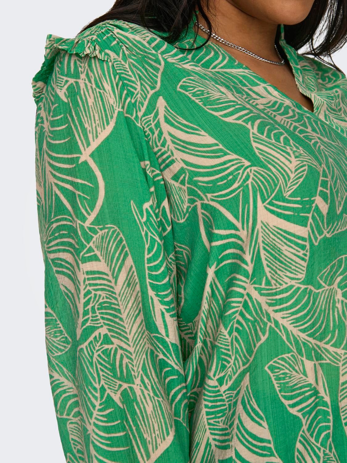 CARBETSEY Top Green Bee