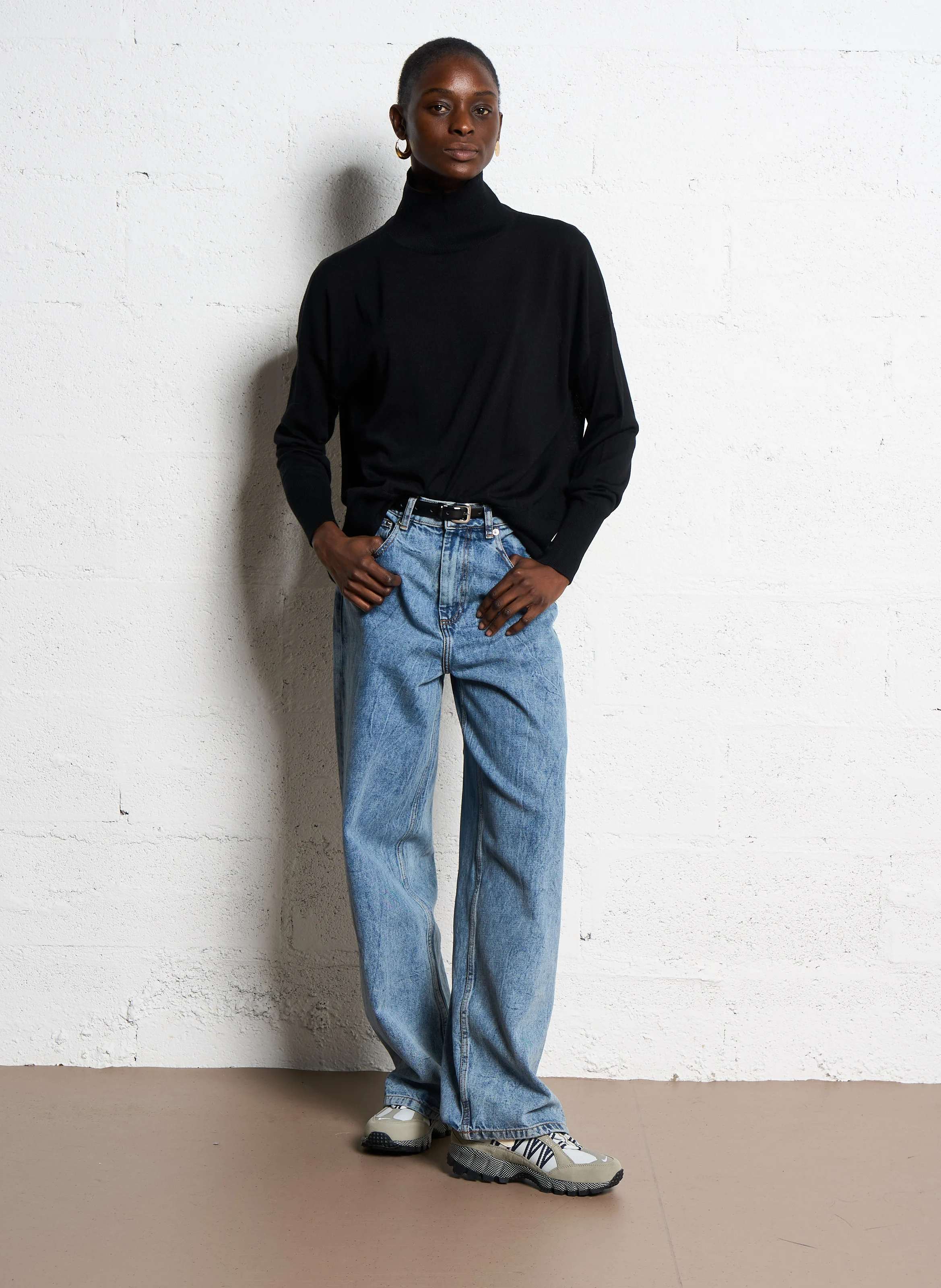ASSIA - Pull col roulé en laine | Noir
