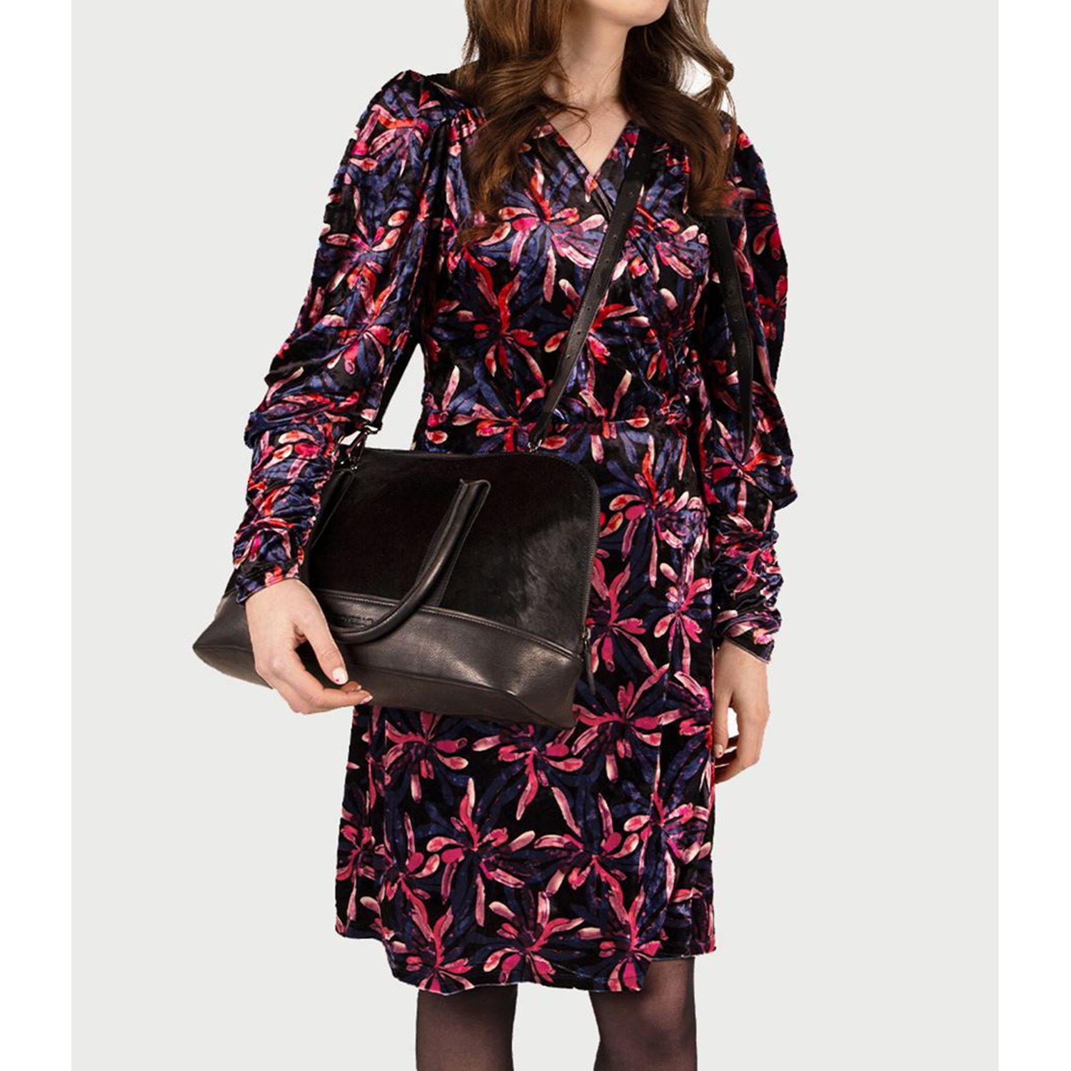 Cowboysbag Wisconsin Handbag X Carolien Spoor black