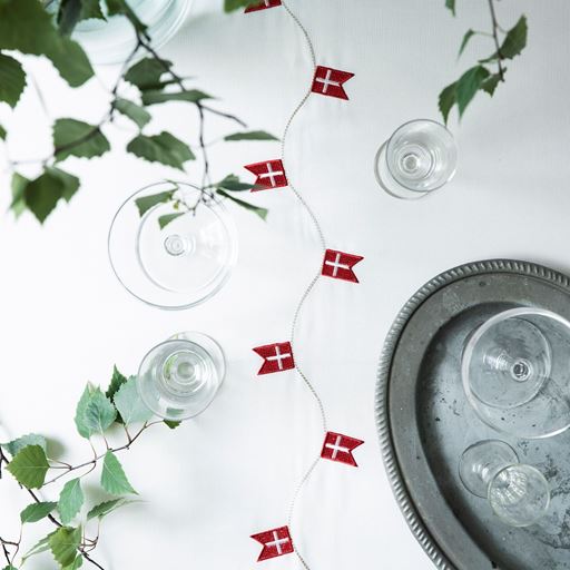 Langkilde & Søn Fødselsdagsdug, White 140x240 cm