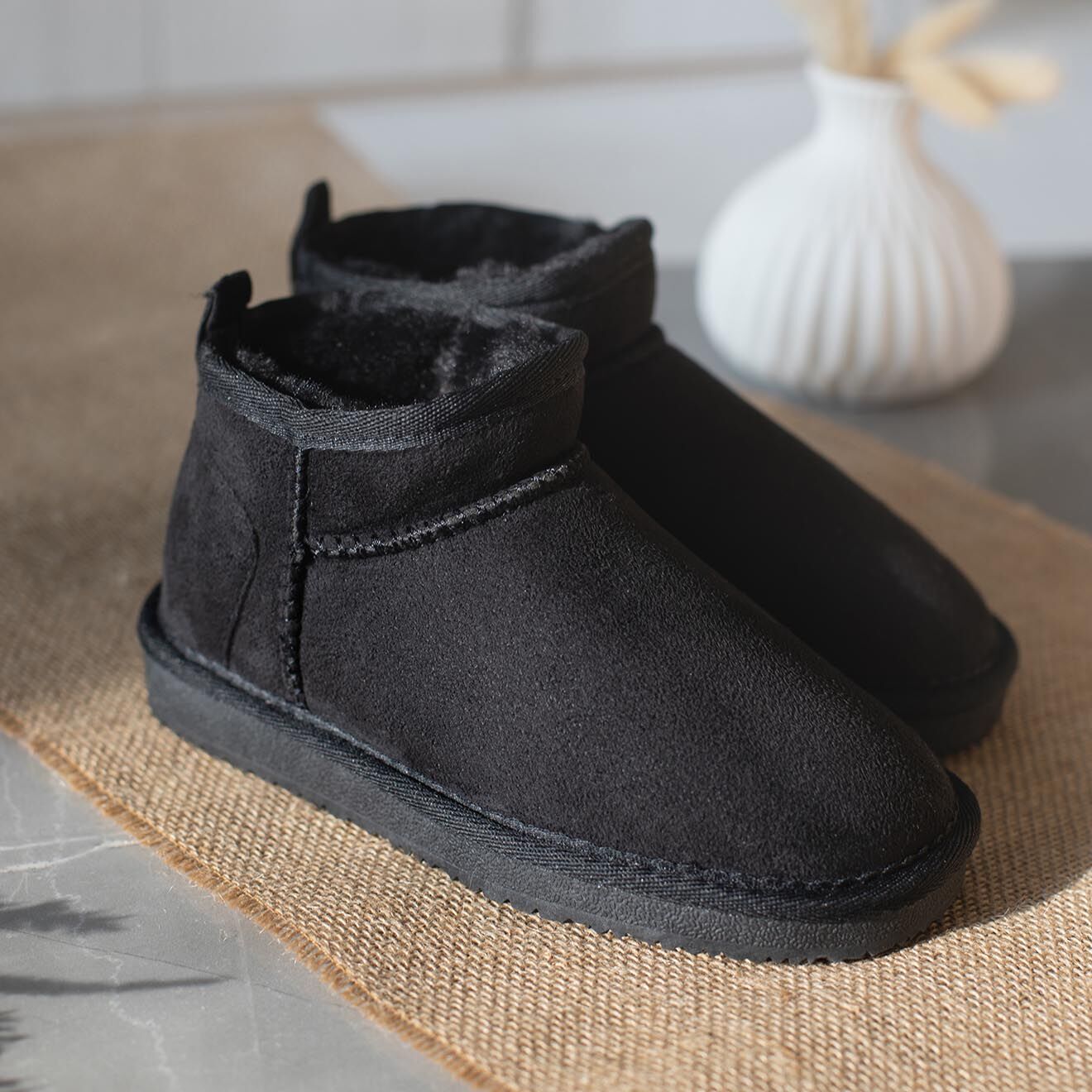 Island Boot Boots fourrées Mihika noires