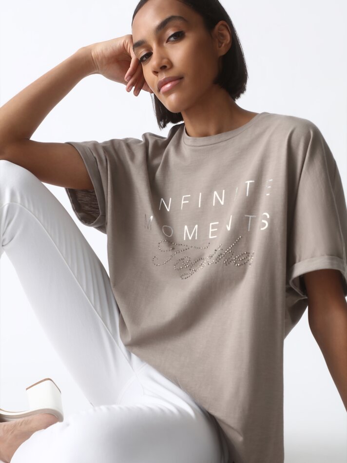Camiseta básica estampada - Arena