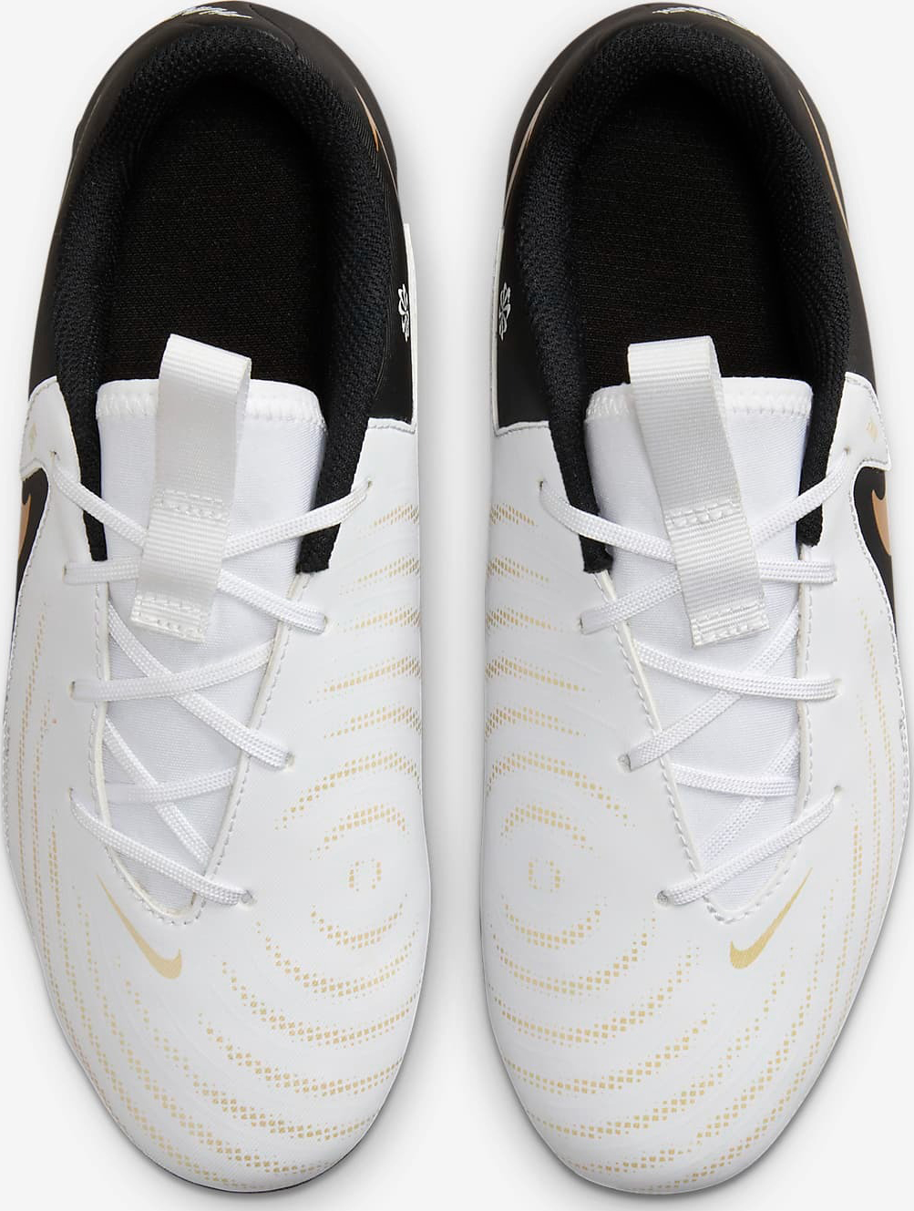 Phantom GX II Academy FG/MG Junior White/Black/Metallic Gold Coin