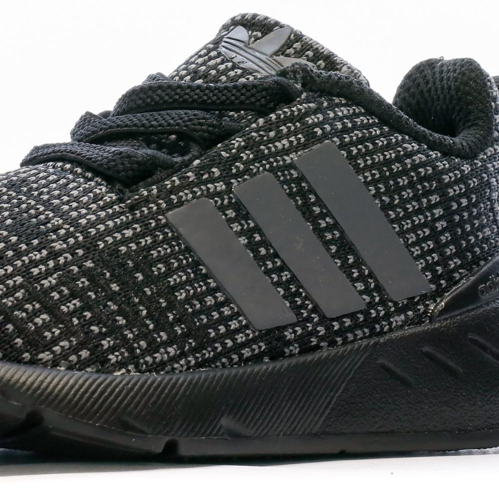 Adidas Baskets Noir/Gris Garçon Adidas Swift Run 22