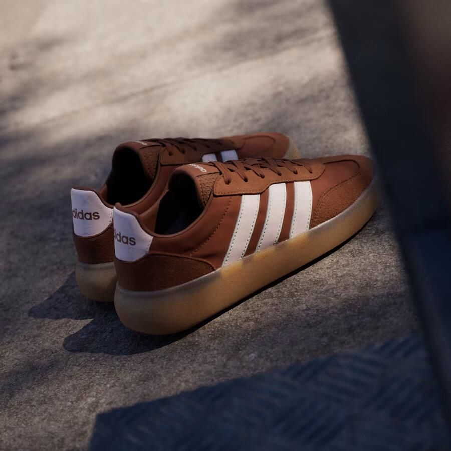 ADIDAS SPORTSWEAR Sneakers laag 'Barreda Decode' beige bruin