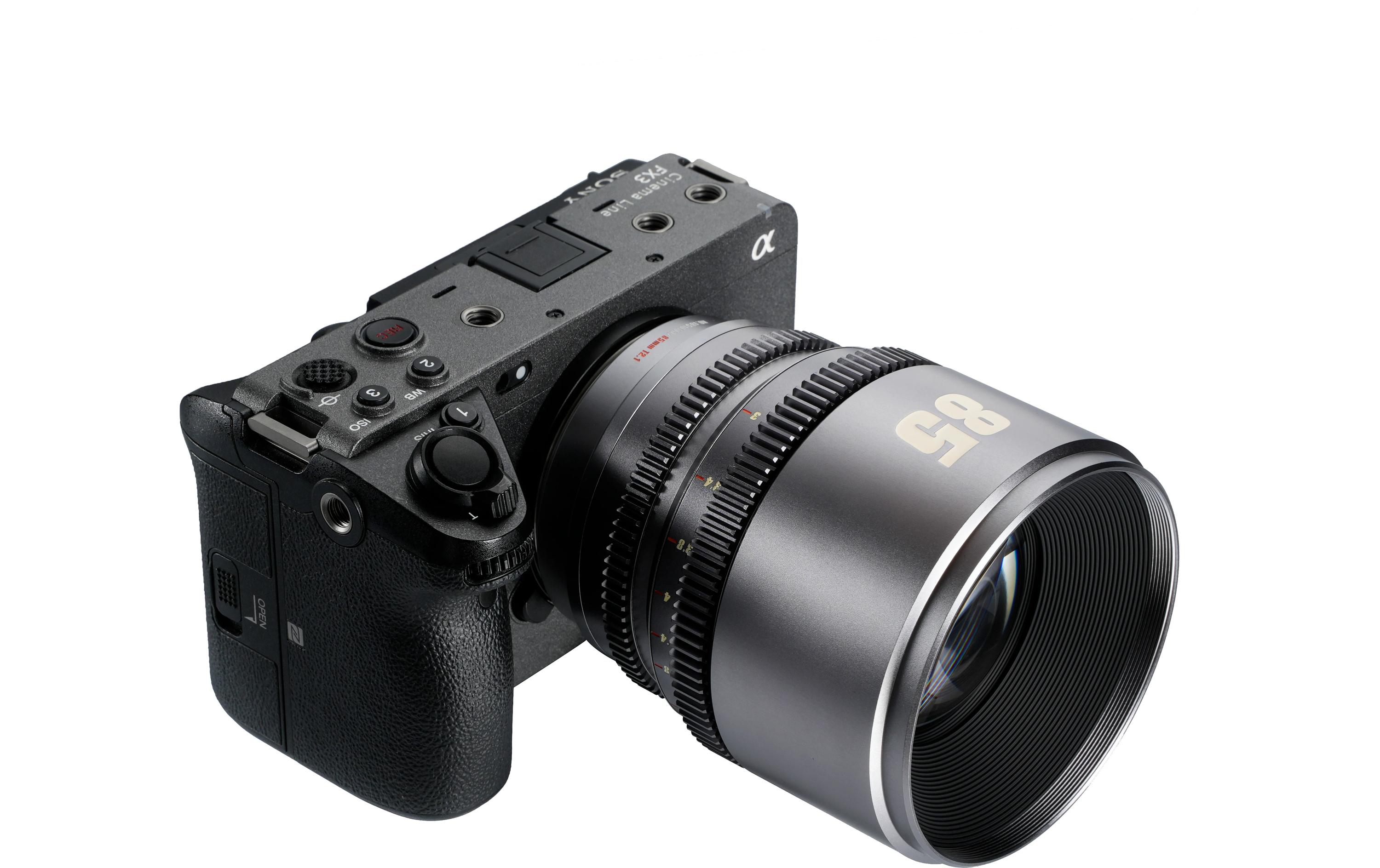Festbrennweite 85mm T/2.1 – Sony E-Mount<br>Kompaktes, leichtes Objektiv für Kameras mit Super35-Sensoren