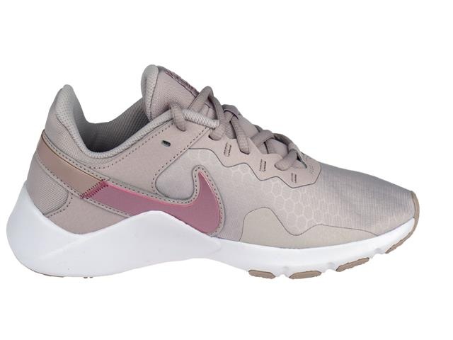 Nike Legend Essential 2