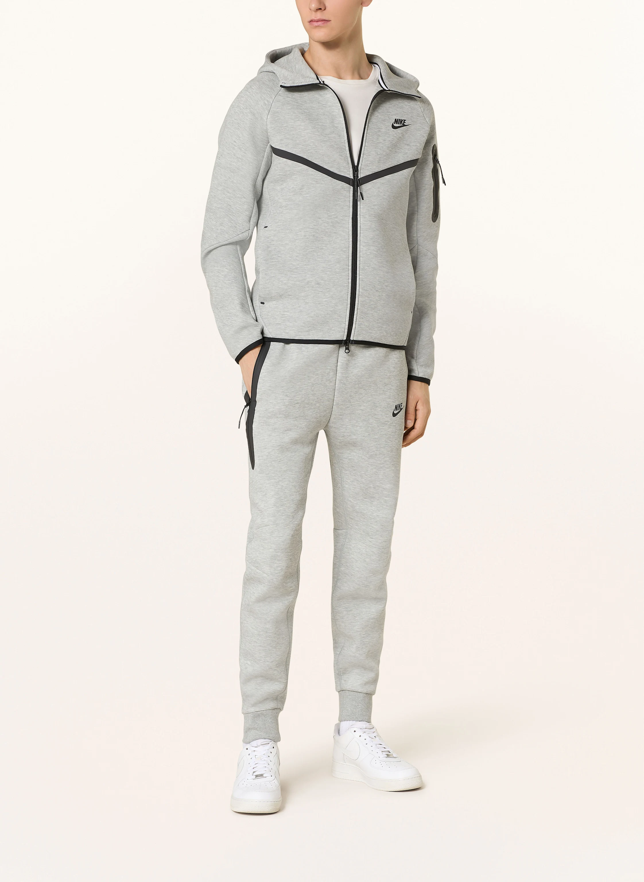 Nike Hoodie TECH FLEECE