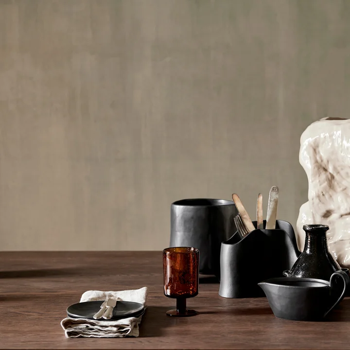Ferm Living - Oli Weinglas, recycelt amber