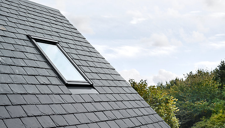 Raccord fenêtre de toit simple sur ardoises Velux EDN MK06 gris