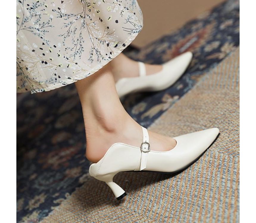 Freesia - Mary Jane pumps met puntige neus
