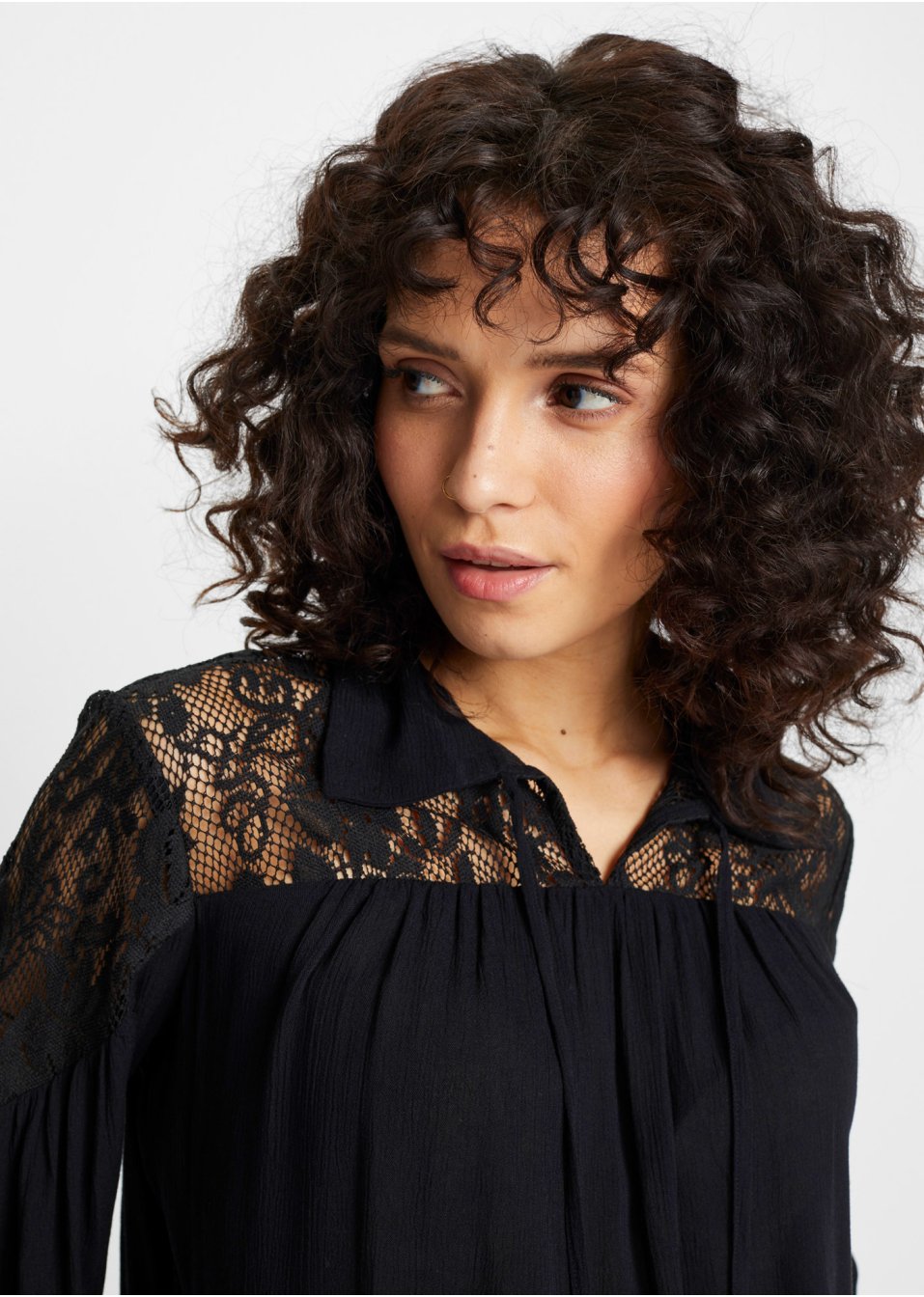 Blouse à dentelle