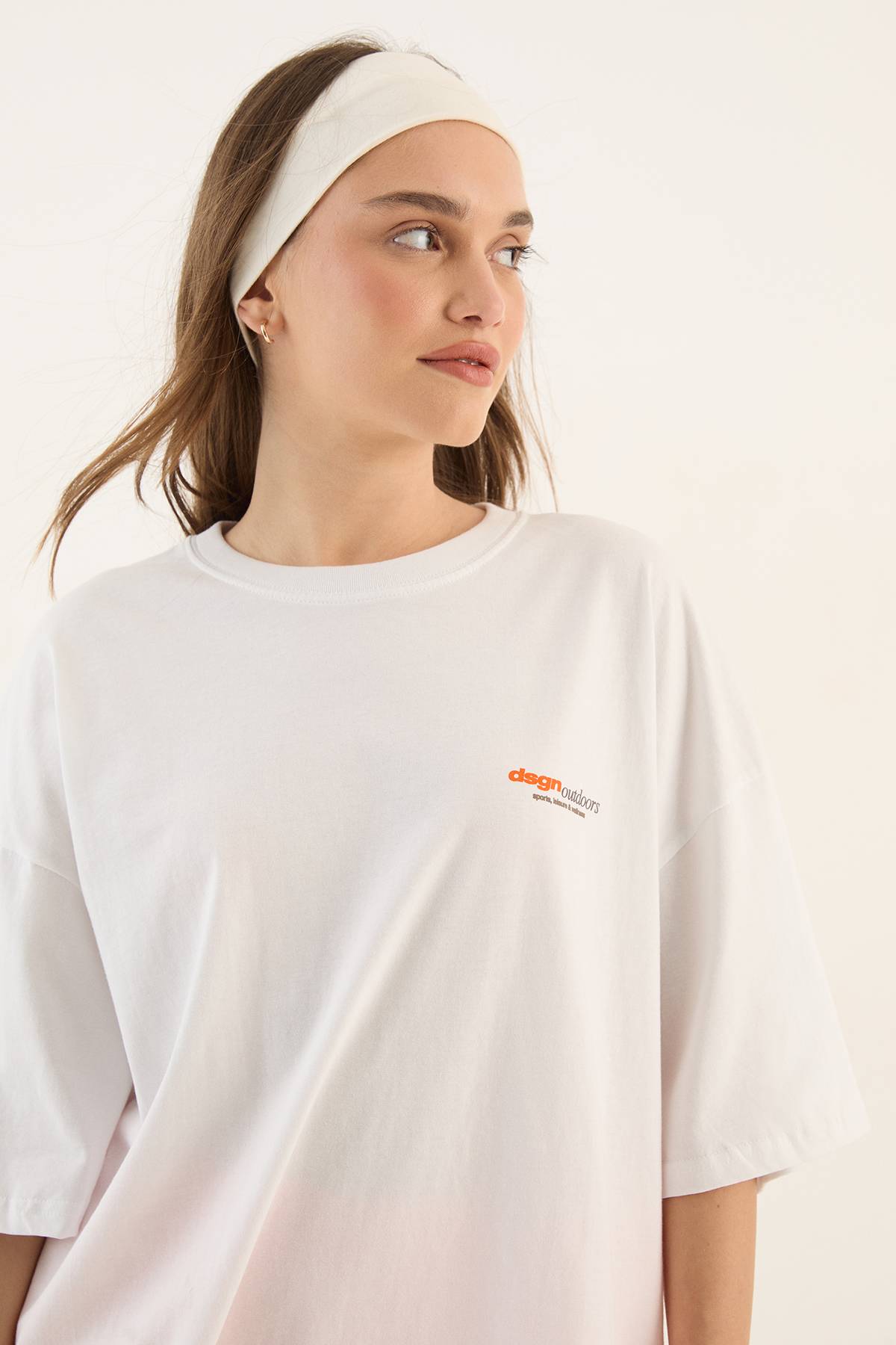T-shirt Oversize Imprimé Outdoors Dsgn Studio