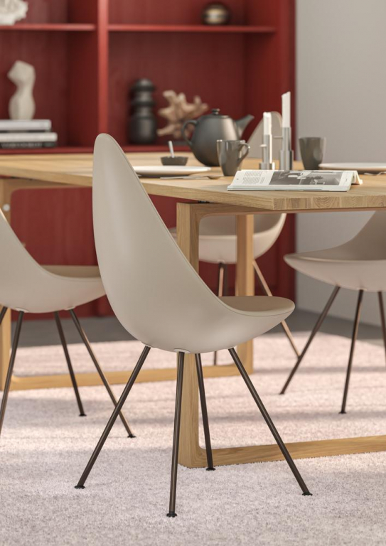 Fritz Hansen Drop Chair stoel Zwart