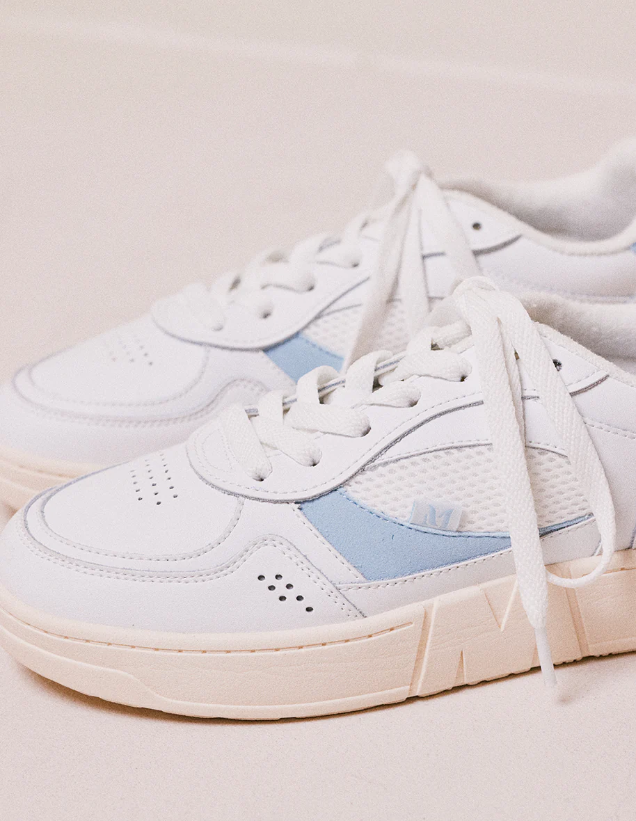 Baskets basses Aimée - Cuir recyclé et suède vegan blanc ciel
