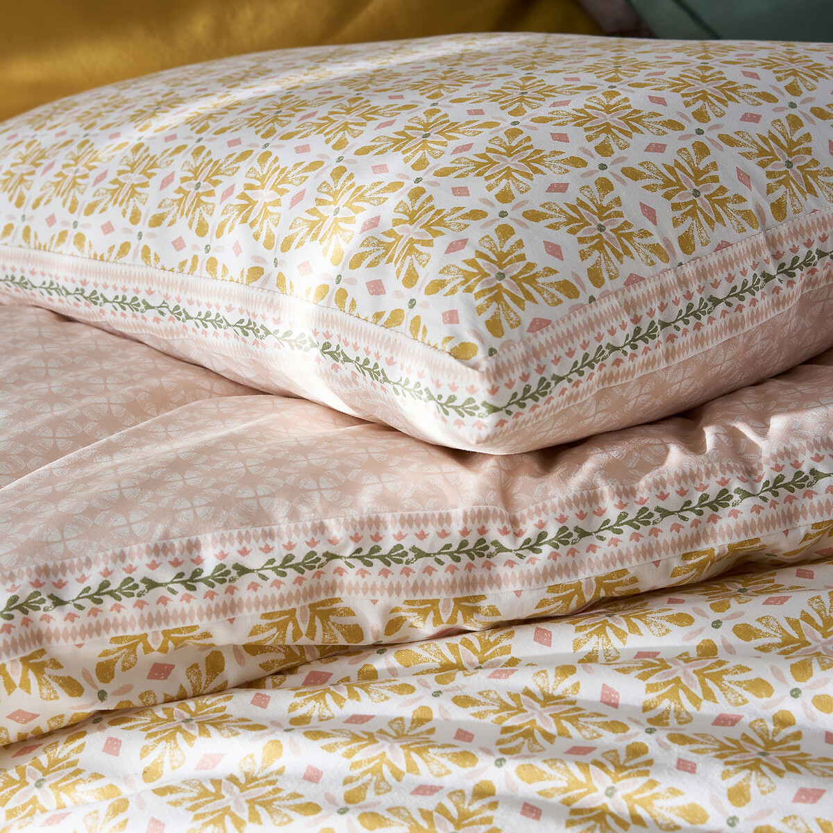 LA REDOUTE INTERIEURS<br>Capa de edredão estampada Gardenia