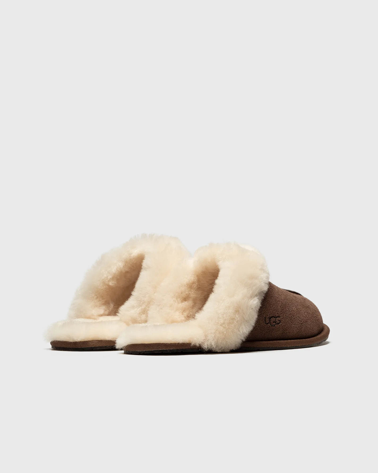 UGG W SCUFFETTE II