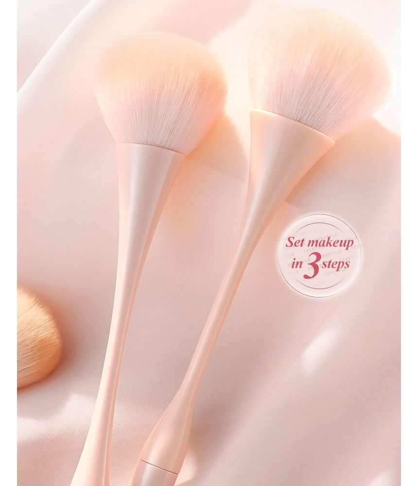 Puremantis - Blush Brush (diverse designs)