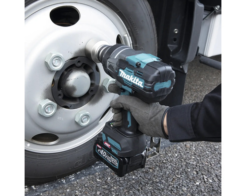 Makita XGT® TW001GM201 40V accu slagschroevendraaier, inclusief 2 accu's (4,0 Ah) en lader