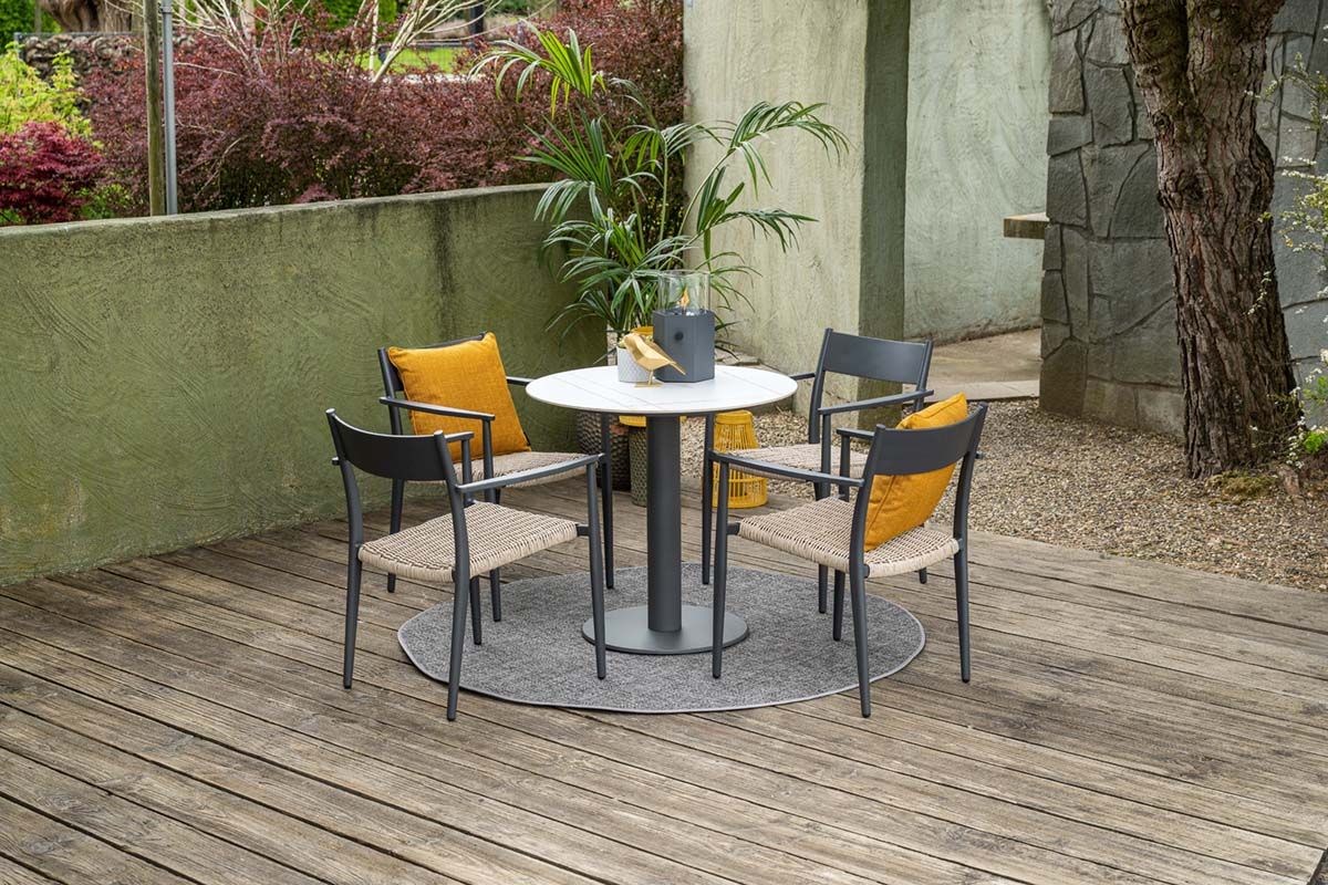 Richmond dining fauteuil -  c.black - natural - merino sand