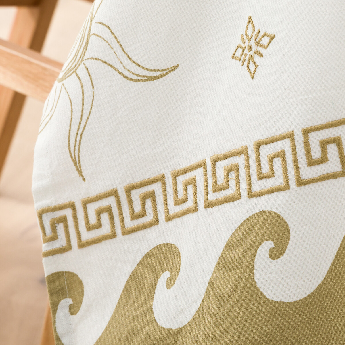 LA REDOUTE INTERIEURS<br>Toalha de mesa em algodão estampado e bordado, Hector