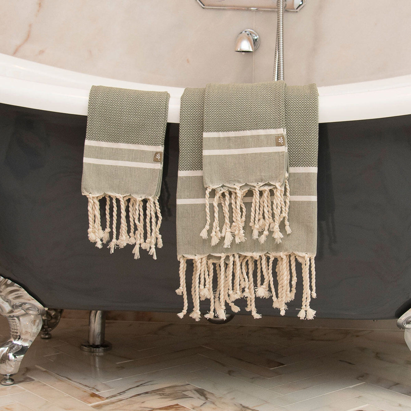 Febronie Set de Salle de Bain Stockholm vert olive - 3 pièces