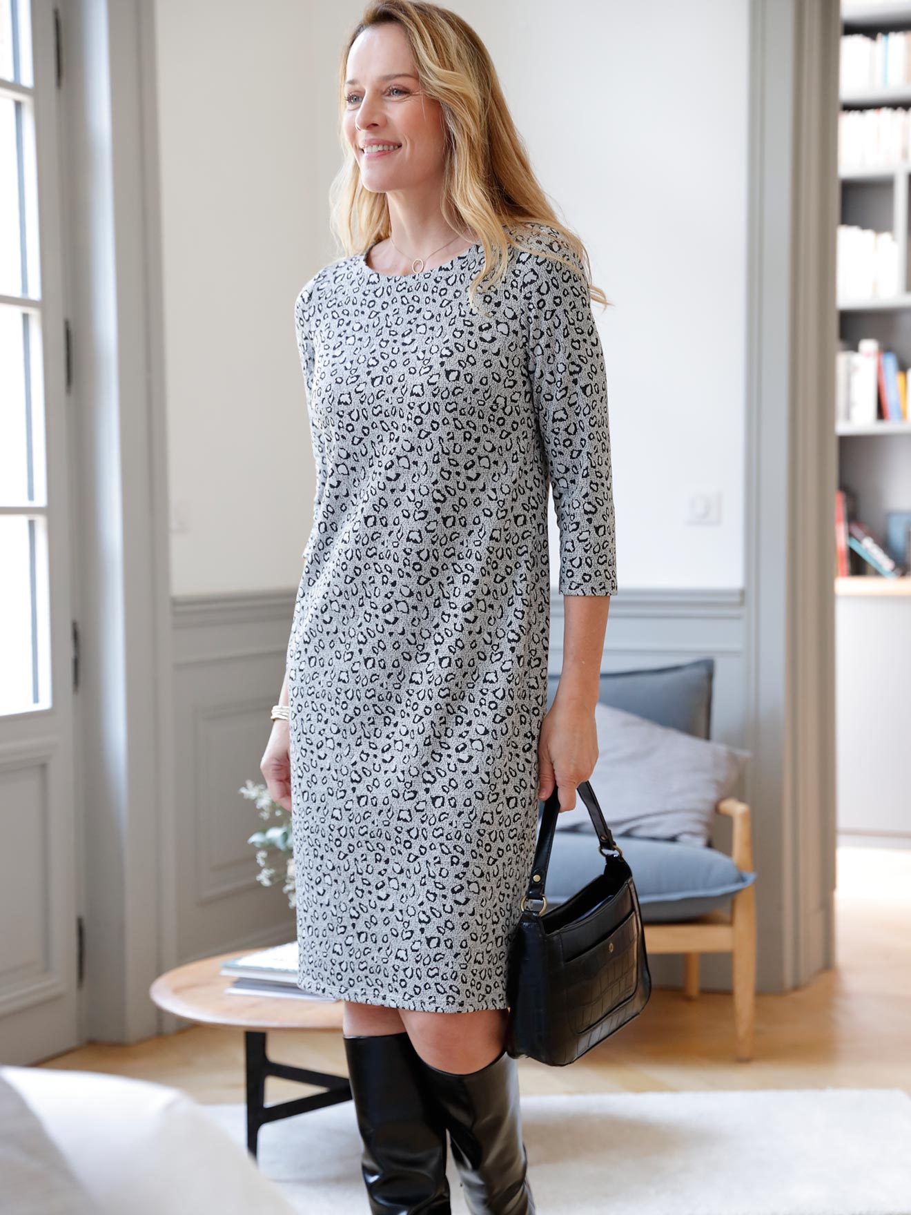 Robe housse en maille jacquard