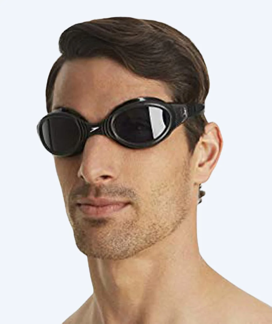 Speedo motions svømmebriller - Biofuse Flexiseal - Sort (Smoke linse)