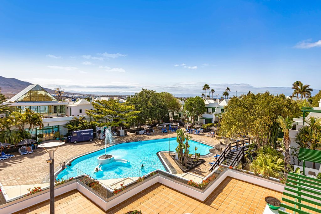 THB Royal Logies - Hotel