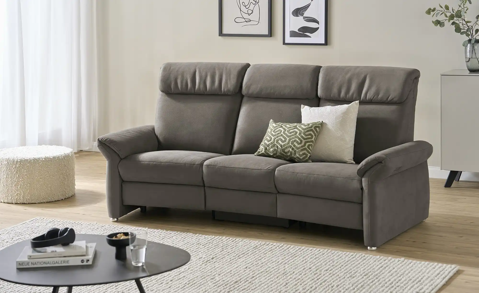 Wohnwert Trapezsofa mit USB Anschluss Melina