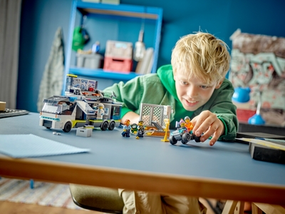 LEGO Politielaboratorium in truck (60418)