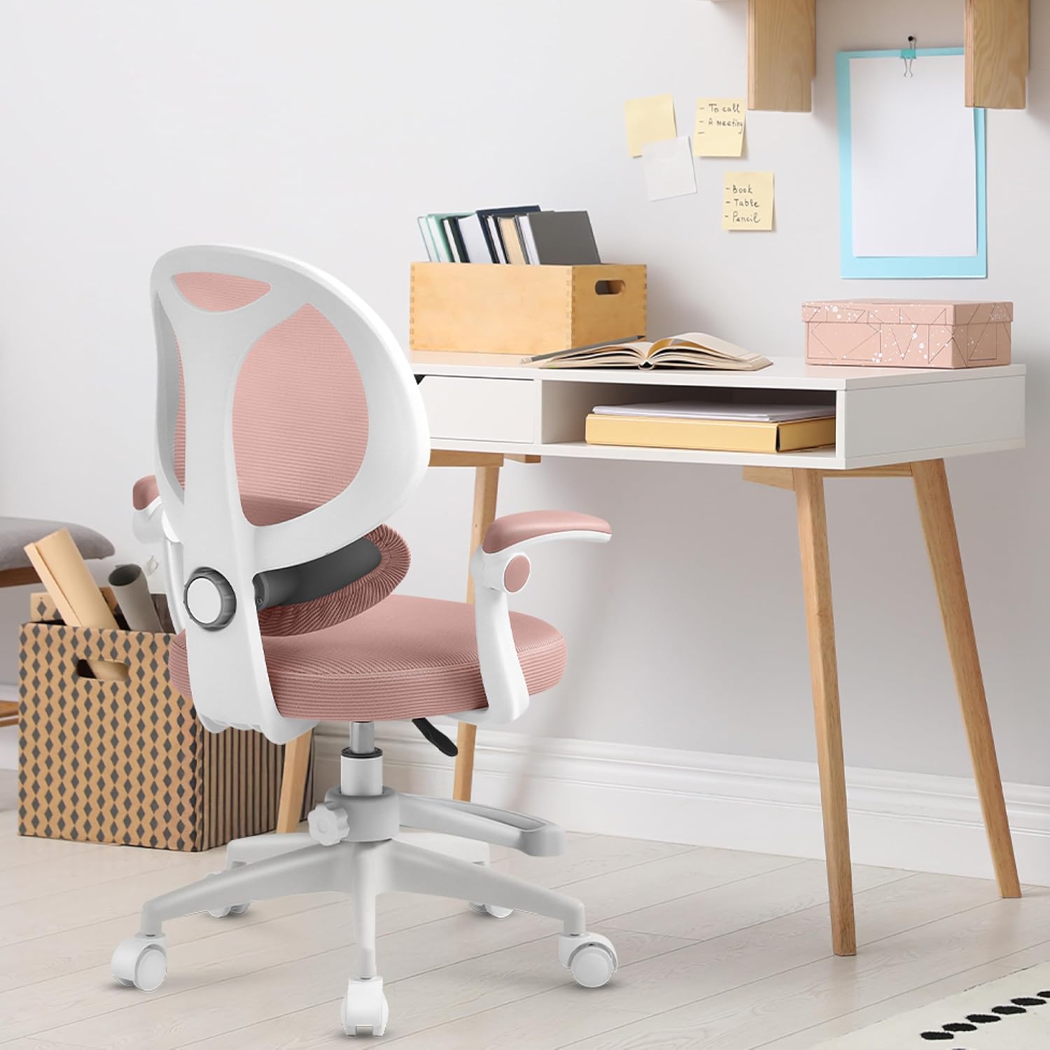 MARK ADLER Junior 4.5 | Ergonomischer Drehstuhl für Kinder & Jugendliche | Höhenverstellbar | Lordosenstütze | Klappbare Armlehnen | Schwerkraftrollen | Fußstütze | 360° Drehung | Rosa