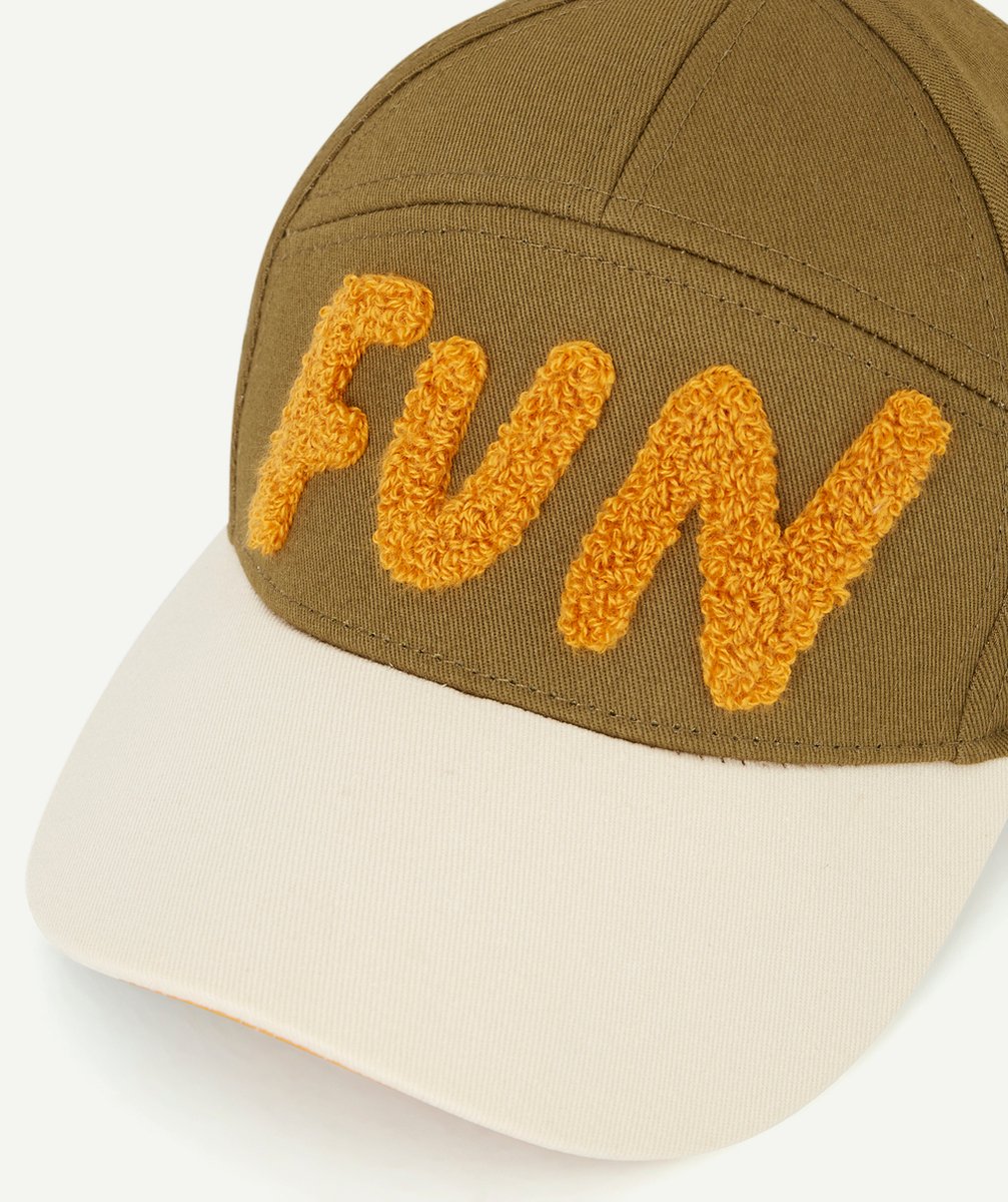 LASSIGCASQUETTE VERT OLIVE AVEC MESSAGE FUN EN BOUCLETTE