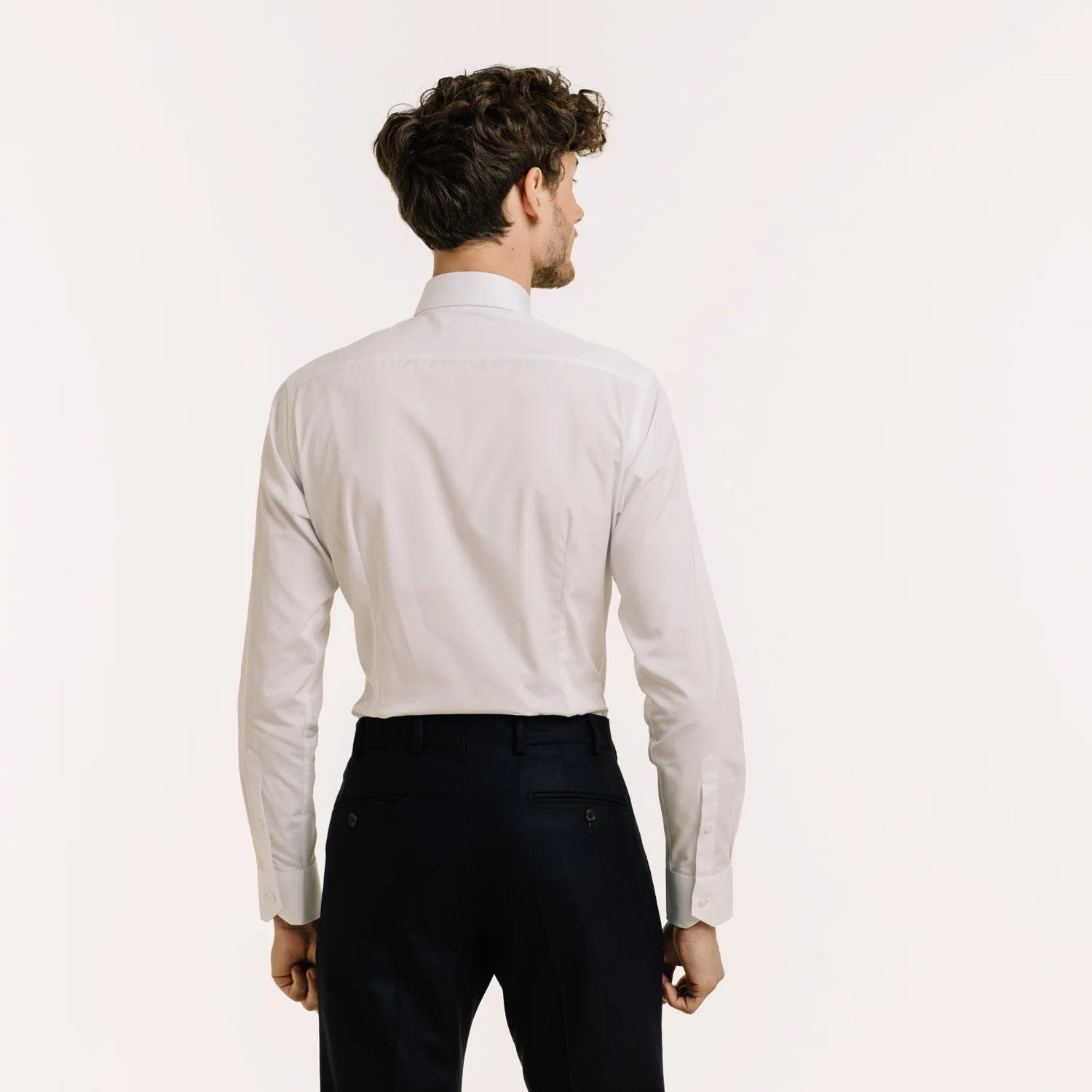 Fitted shirt in white double-twisted poplin