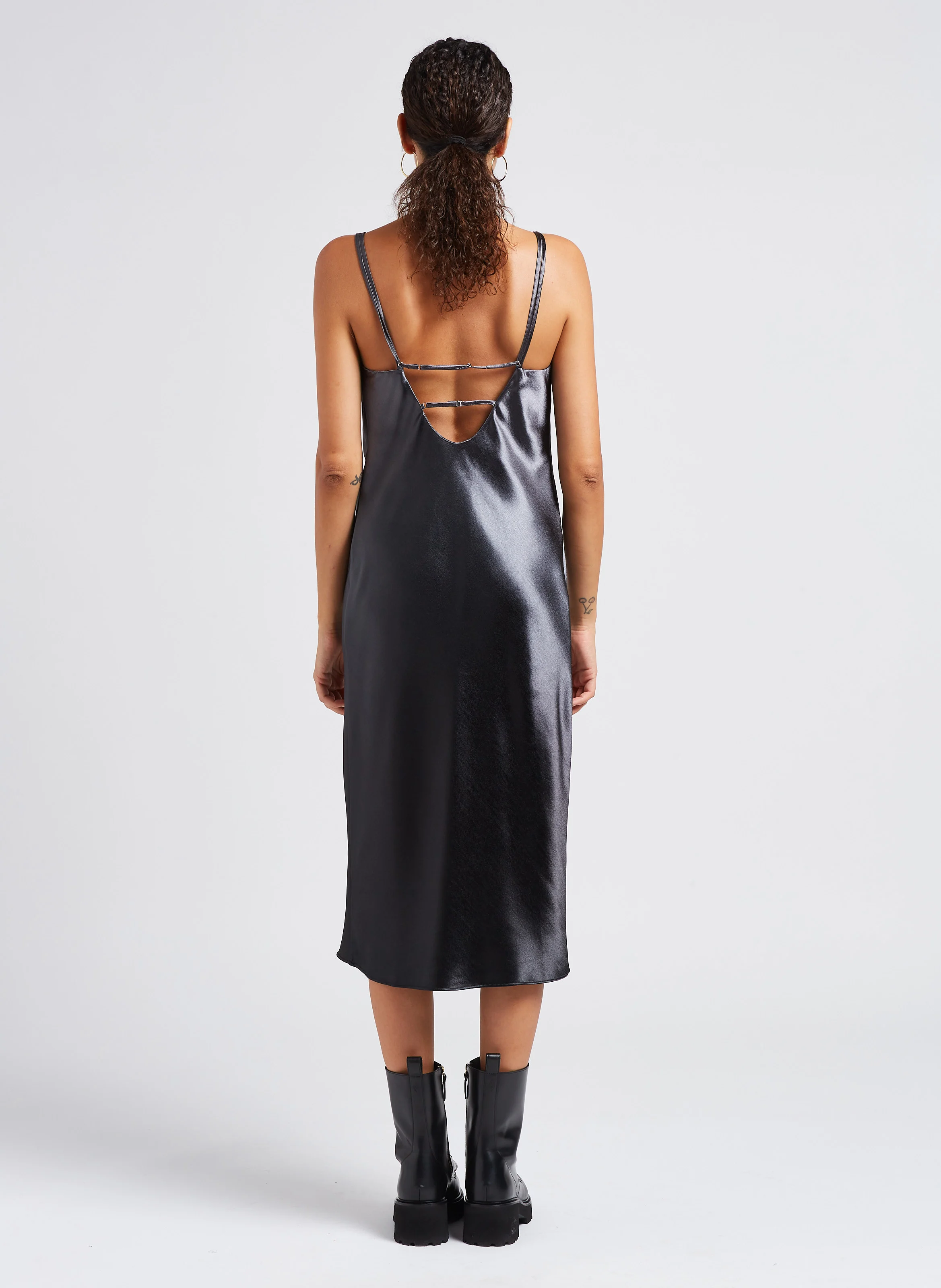 FREDERICKA - Robe midi nuisette| Gris