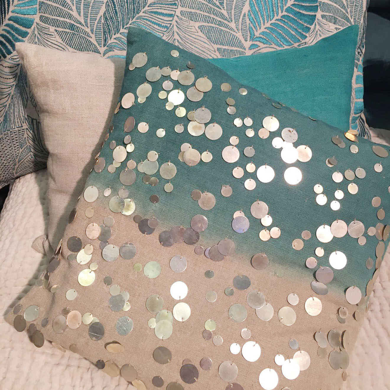 En Fil d'Indienne Housse de Coussin Gipsy Tie & Dye bleue - 40x40 cm