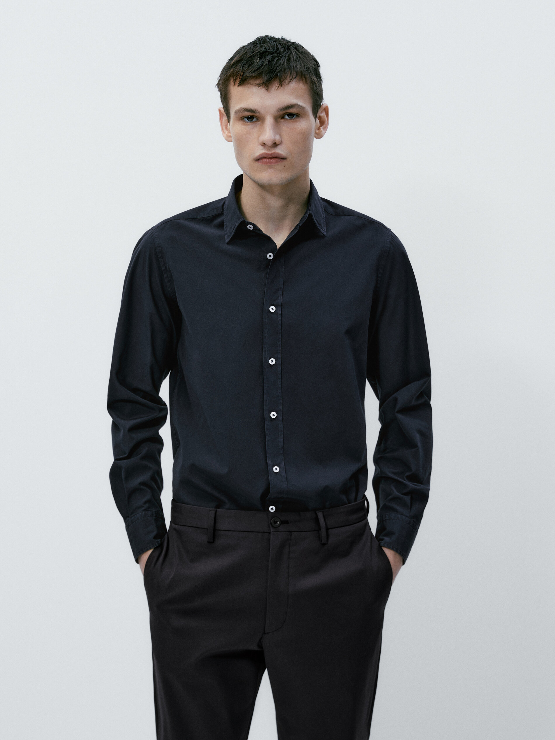 Camisa slim fit em popeline de algodão - AZUL MARINHO