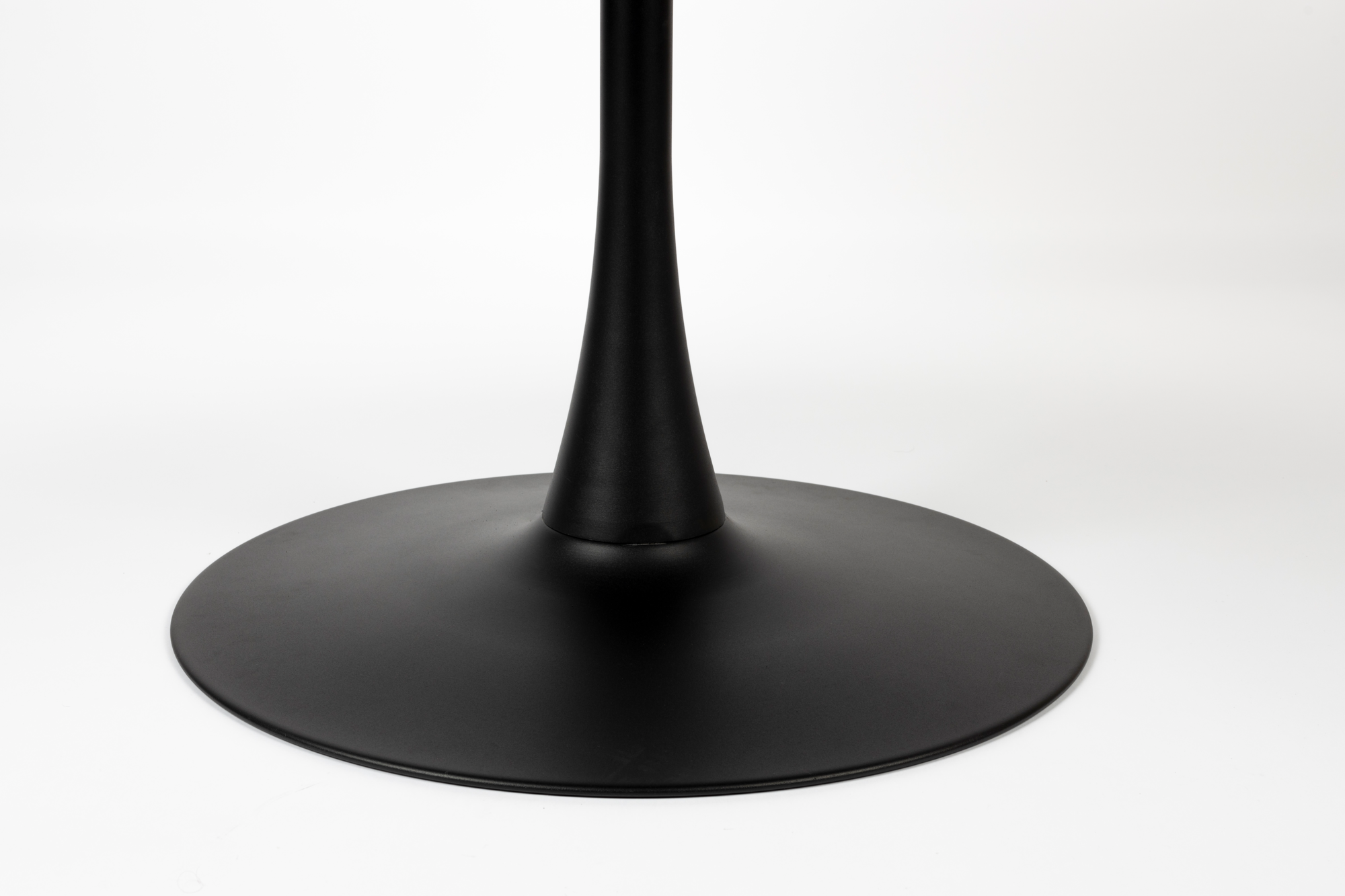 Eettafel MARU bruin