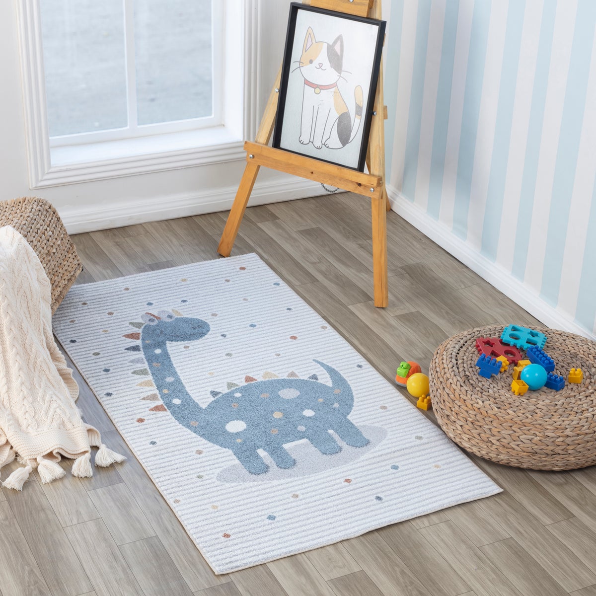 Machinewasbaar kinderkleed met dinosaurusmotief, beige/grijs, 80x150 cm.