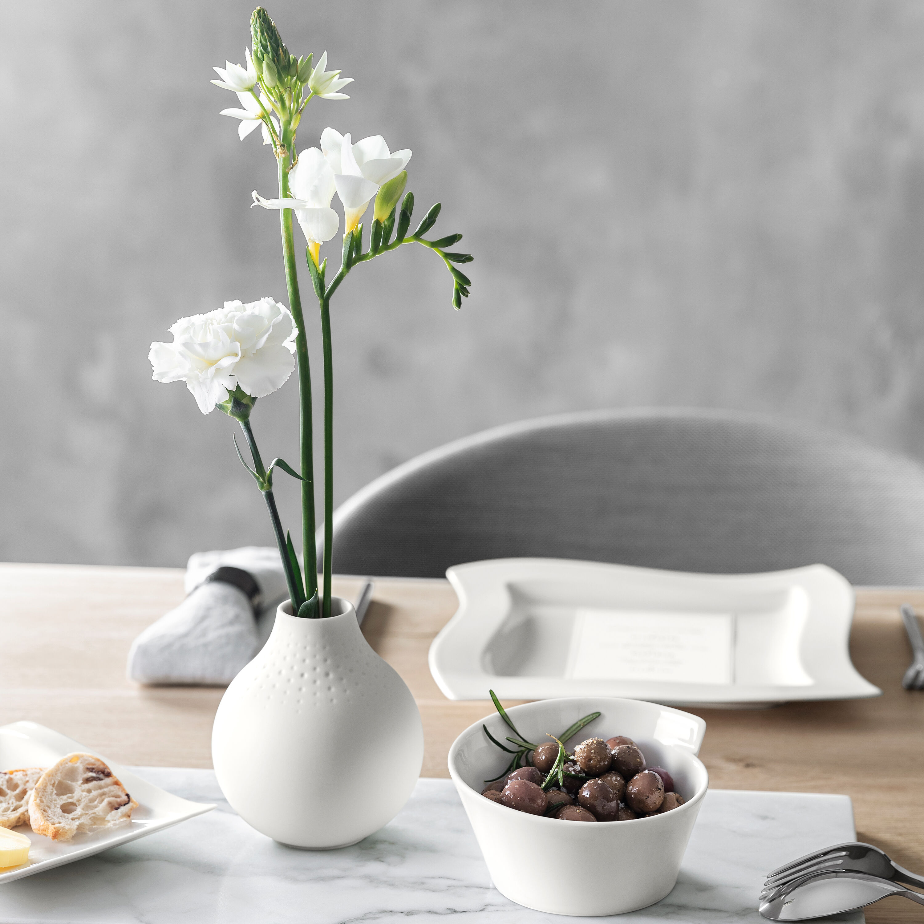 Manufacture Vase White, 4.4'' x 4.9'', Premium Porcelain
