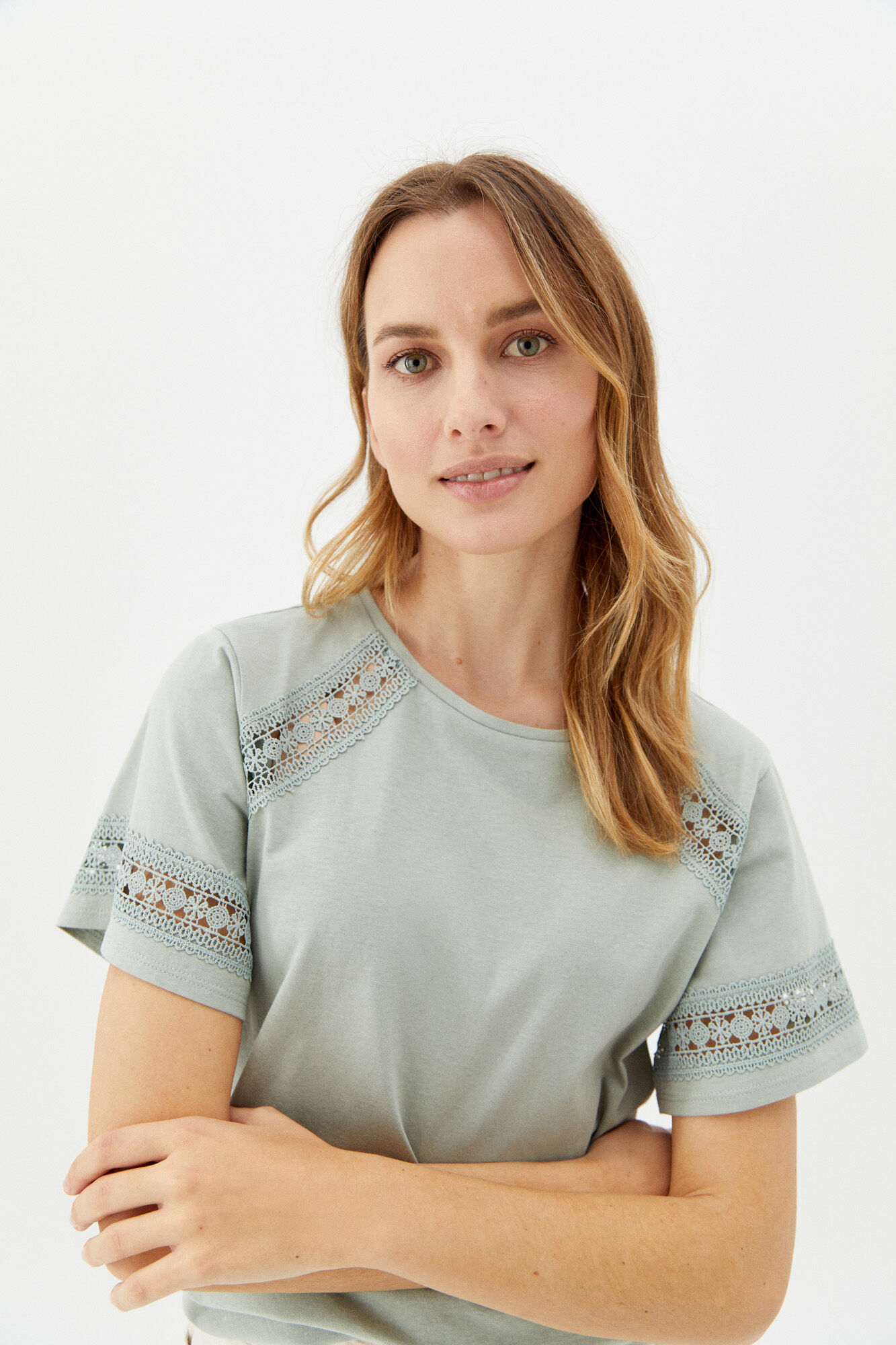 Camiseta loira encaje - Beige