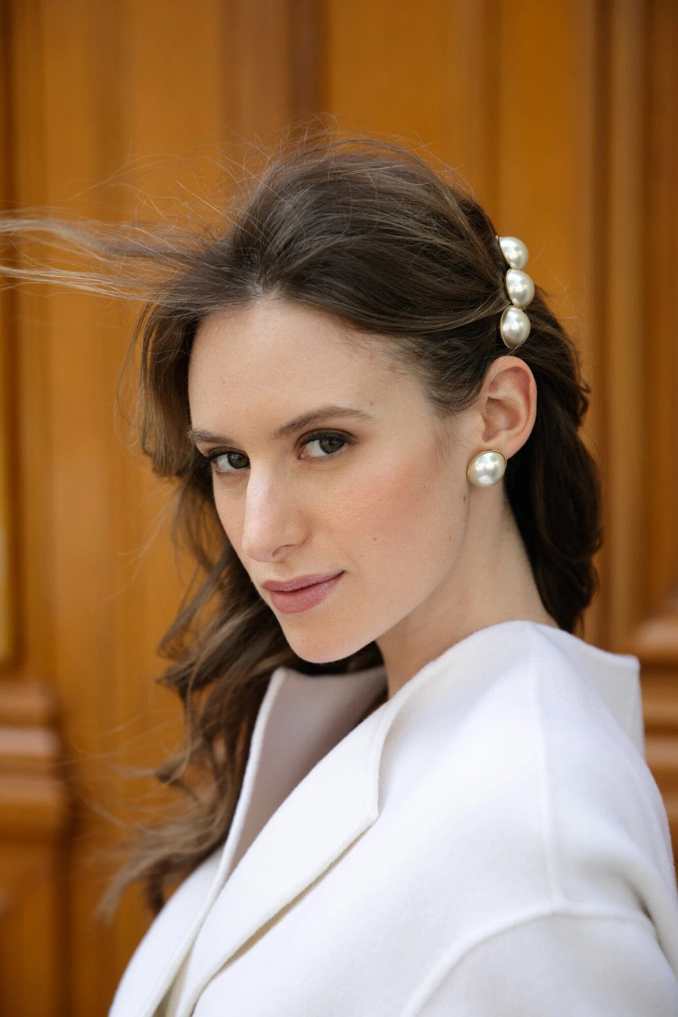 NÉLYA - Maxi boucles d'oreilles puces perles doré à l'or fin | Doré
