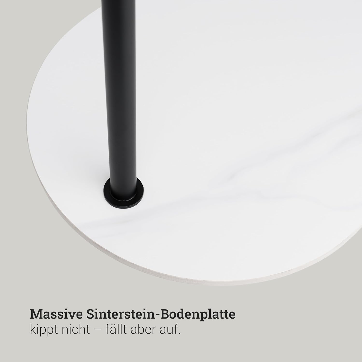 Natural Goods Berlin 1x Kleiderständer KUPPEL - Stabiler Kleiderständer Schwarz 173 x 70 cm, Sinterstein Sockel, Garderobenständer Schwarz, Metall Stabil, Jackenständer, Coat Stand