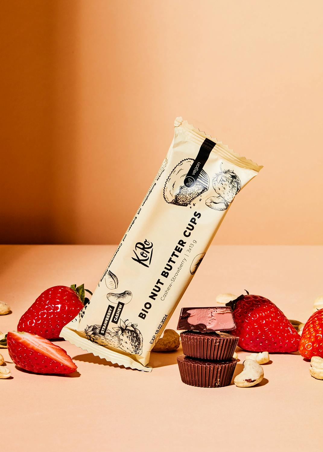 Bio Nut Butter Cups Cashew-Strawberry 3 x 13 g