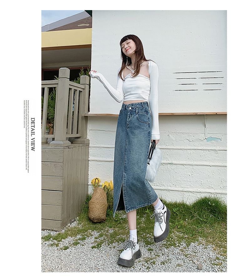 Denimot - Denim midi-kokerrok met hoge taille en split