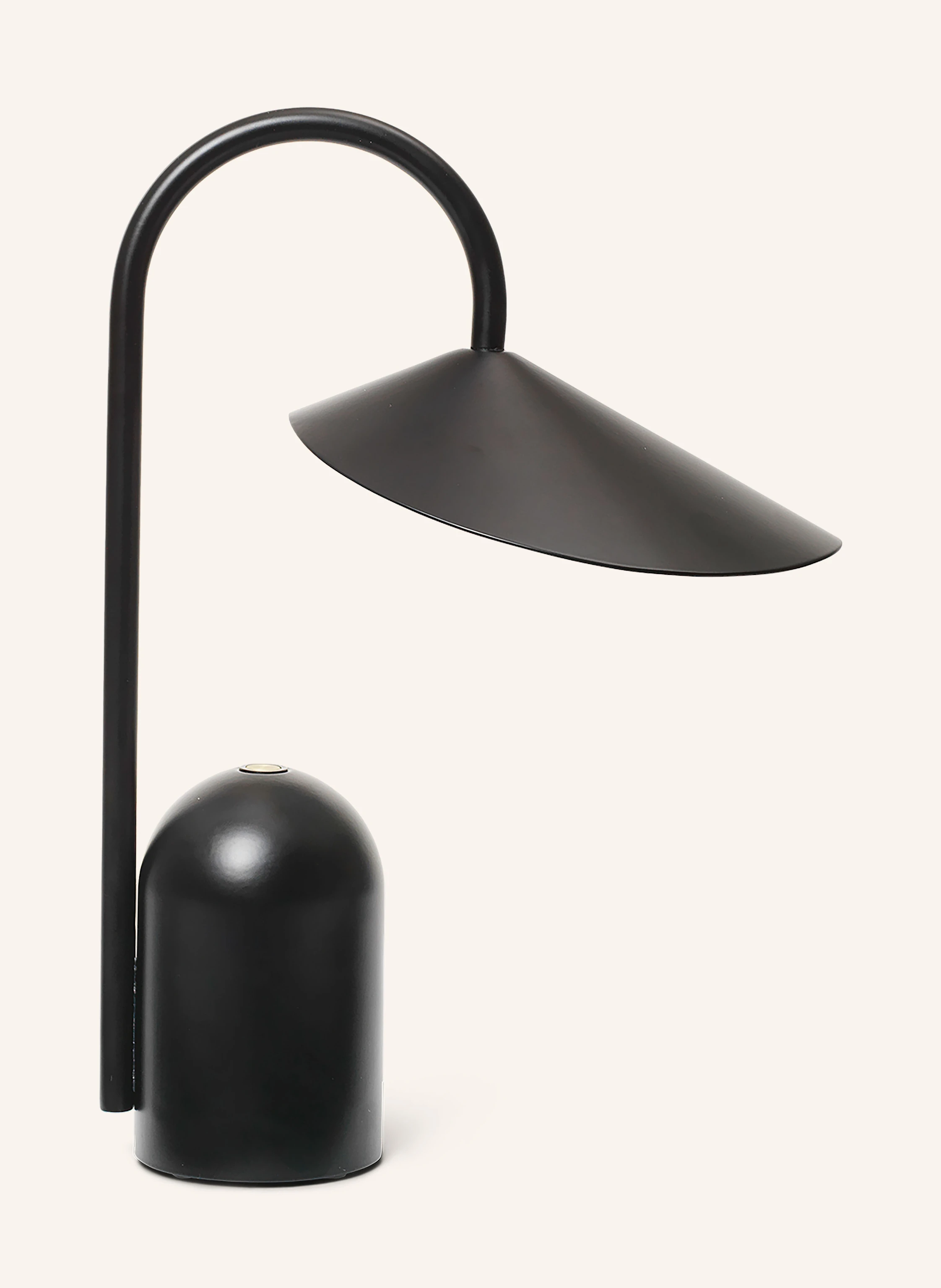Ferm LIVING Tischleuchte ARUM