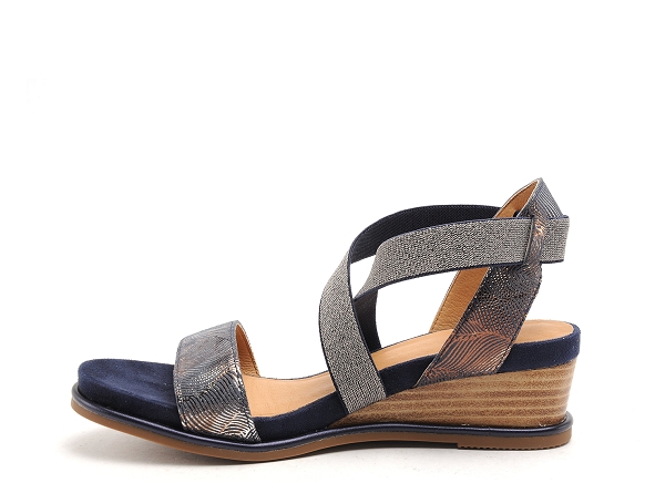 Mamzelle nu pieds talons femme naf bleu