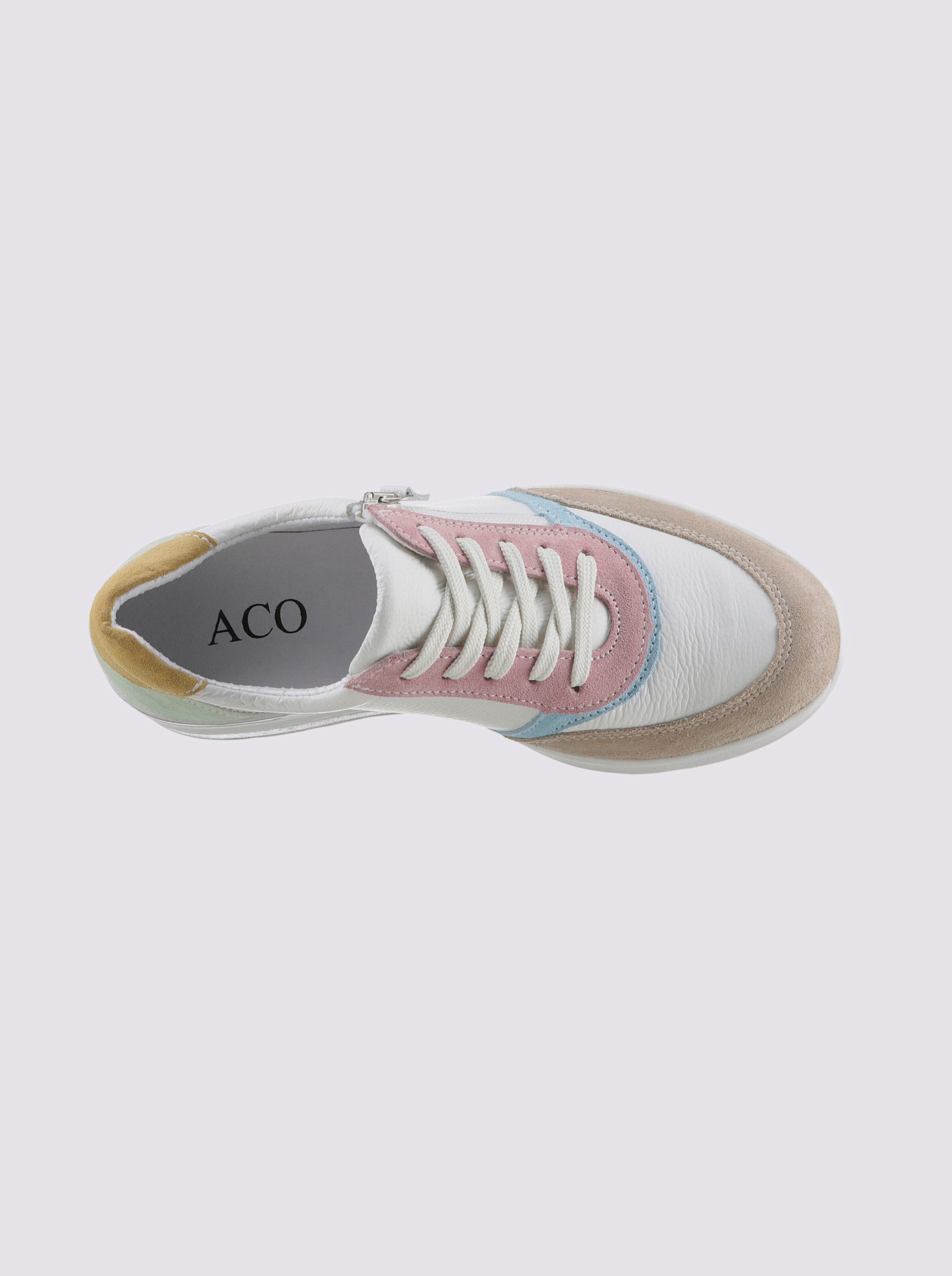Sneaker