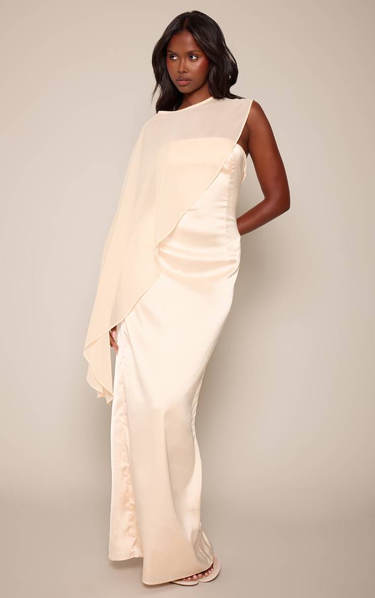 Citron Robe Longue Ajustée En Satin Avec Cape Superposée En Mousseline